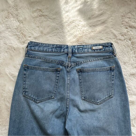 MELVILLE Brandy Melville ripped knee cropped jeans - Picture 7 of 9